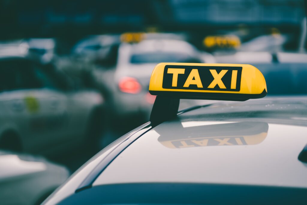 best taxi services with low cost